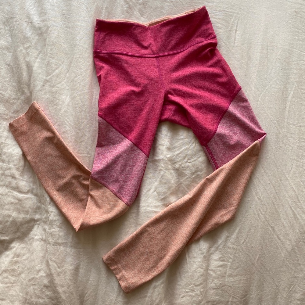 Outdoor Voices 3/4 Warmup Legging Colorblock
